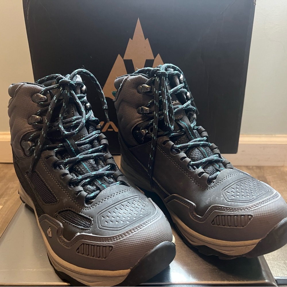 Vasque Gray and Black Unisex Kids/Womens Hiking Boots